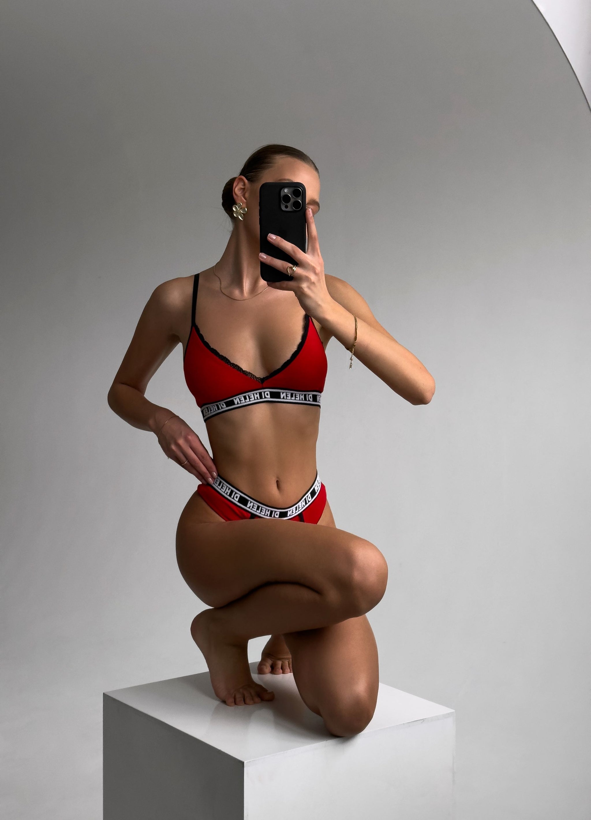 DI HELEN RUFFLE WOMEN'S UNDERWEAR SET, RED
