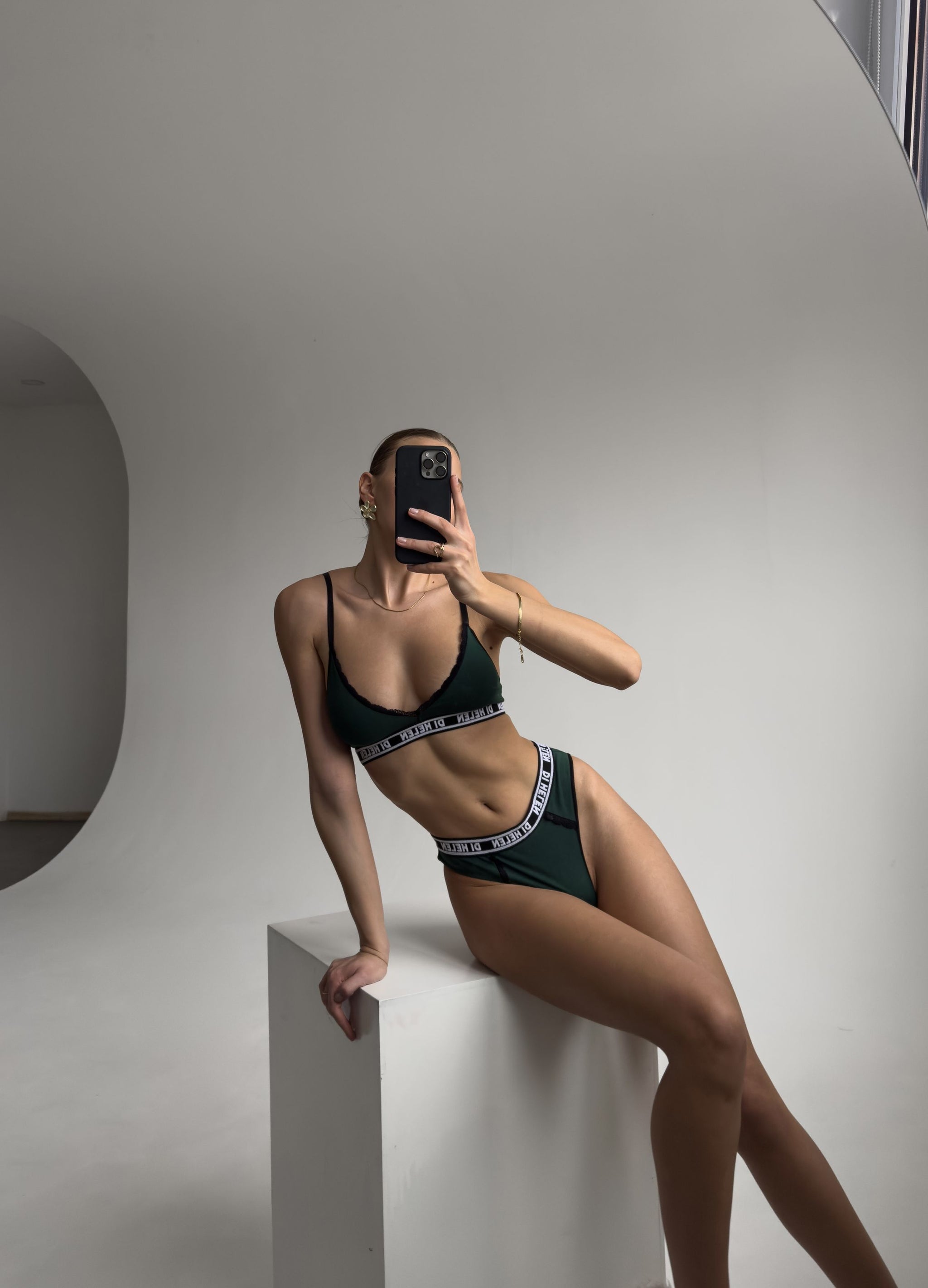 DI HELEN RUFFLE WOMEN'S UNDERWEAR SET, GREEN