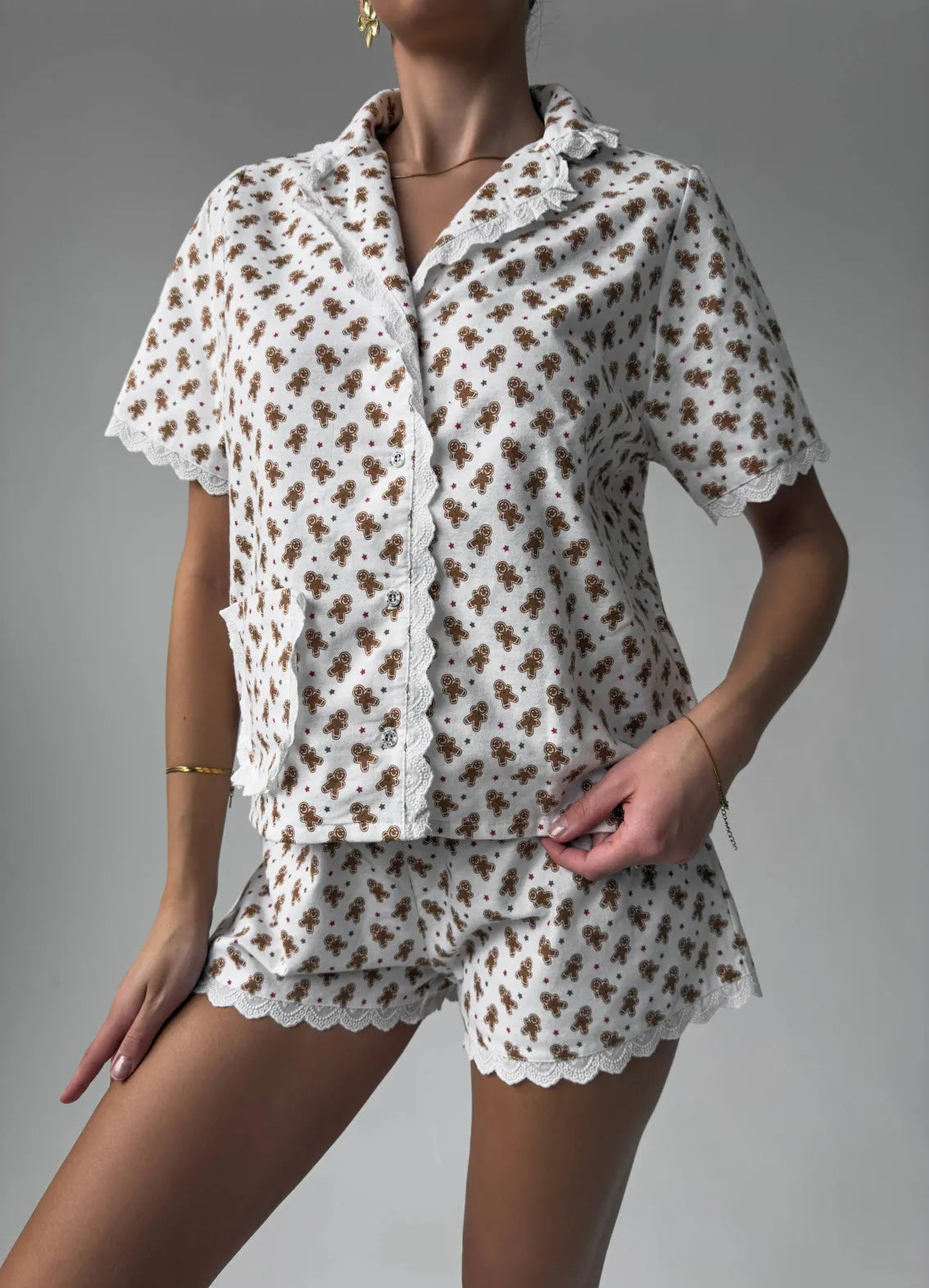 GINGERBREAD COOKIES WOMEN'S PAJAMA, WHITE