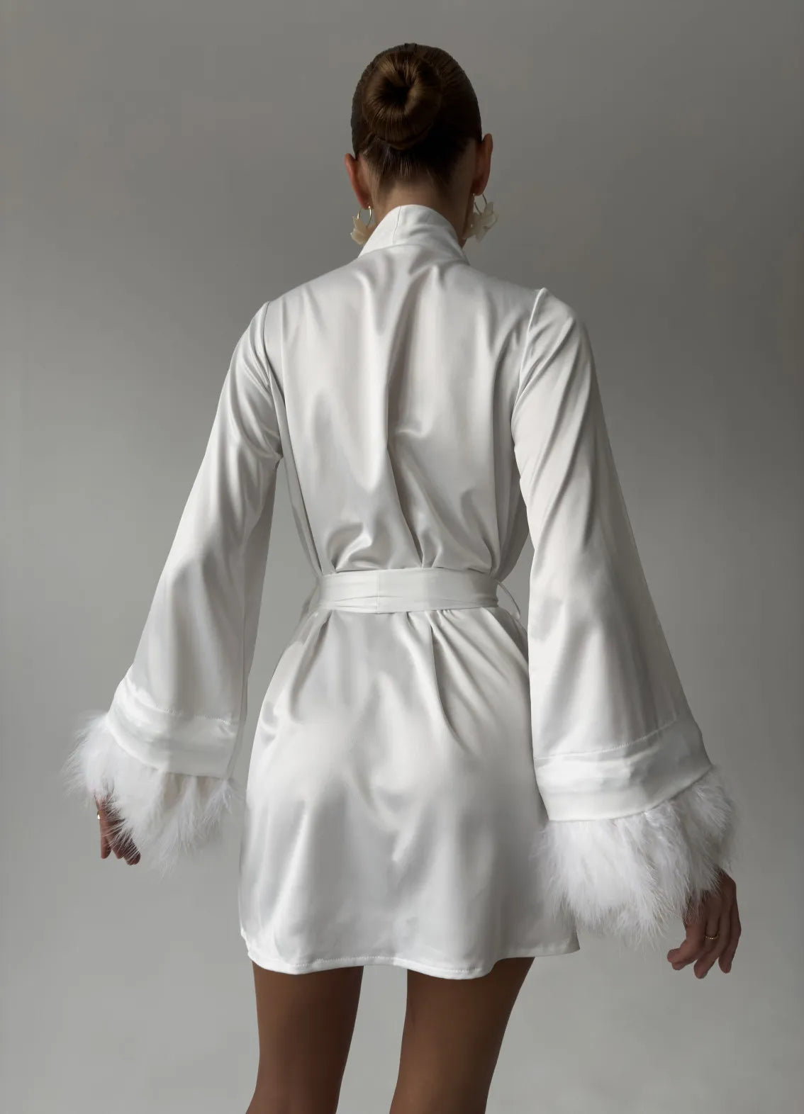 IRIS WOMENS BATHROBE, WHITE